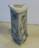 Three-sided vase
